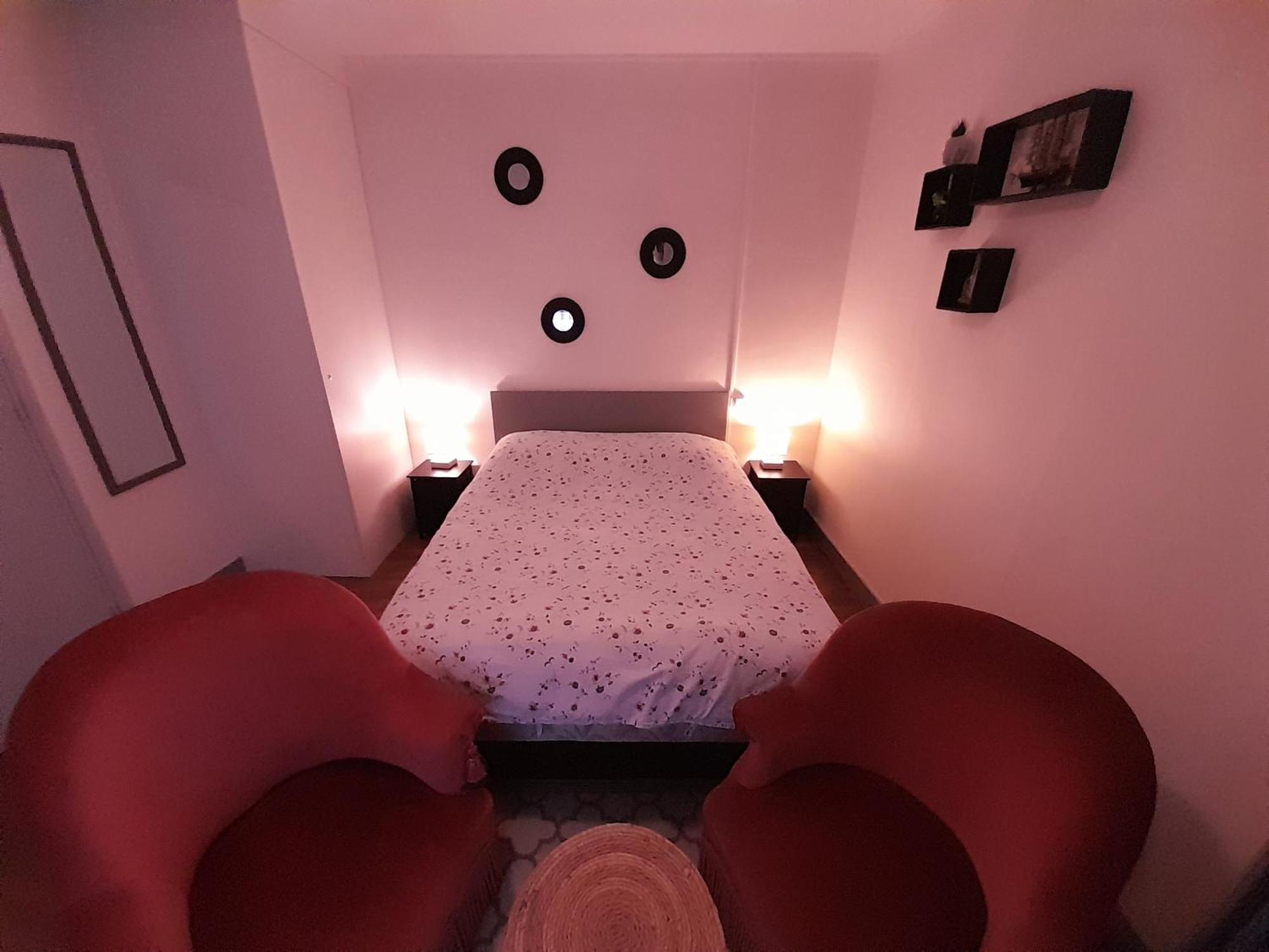 La Chaloupe 4 Panzió Thiers Kültér fotó
