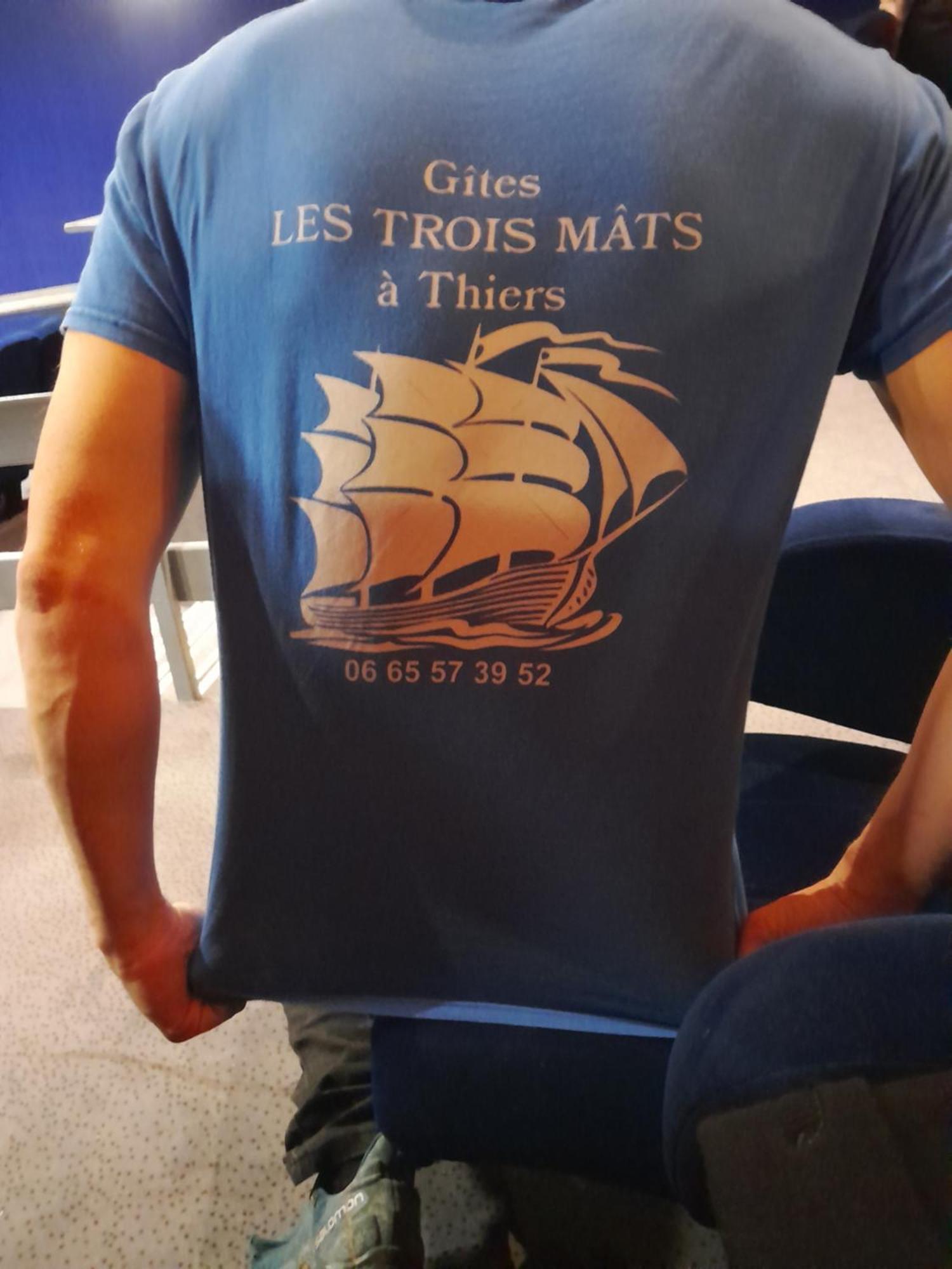 La Chaloupe 4 Panzió Thiers Kültér fotó